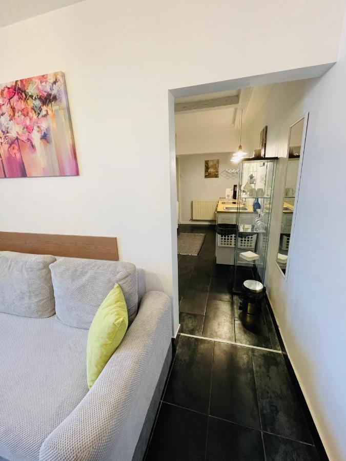 Perfect Place To Stay Self Check In-24H-Netflix-Wifi Resita Esterno foto