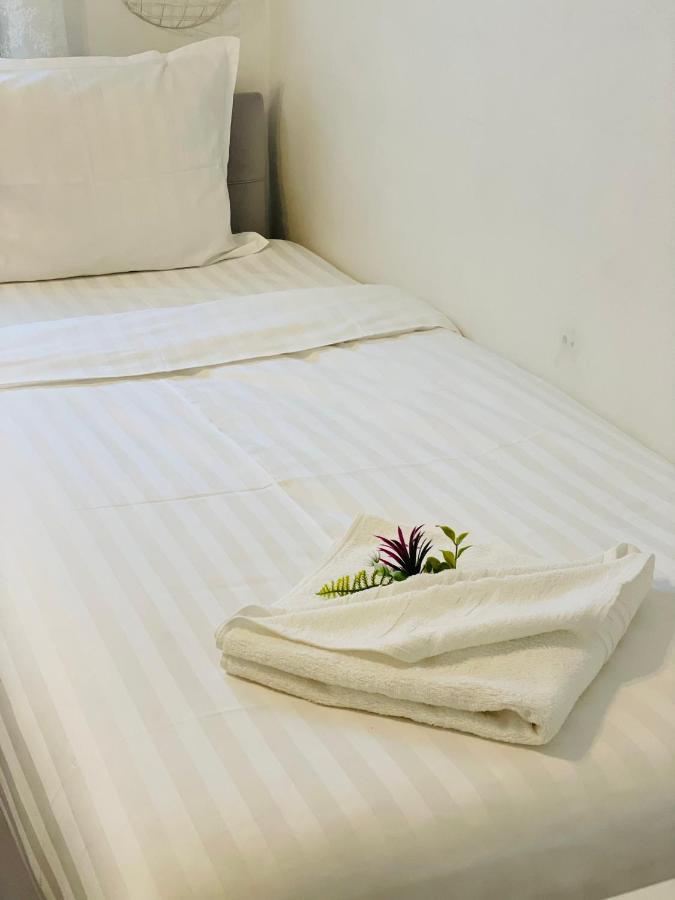 Perfect Place To Stay Self Check In-24H-Netflix-Wifi Resita Esterno foto